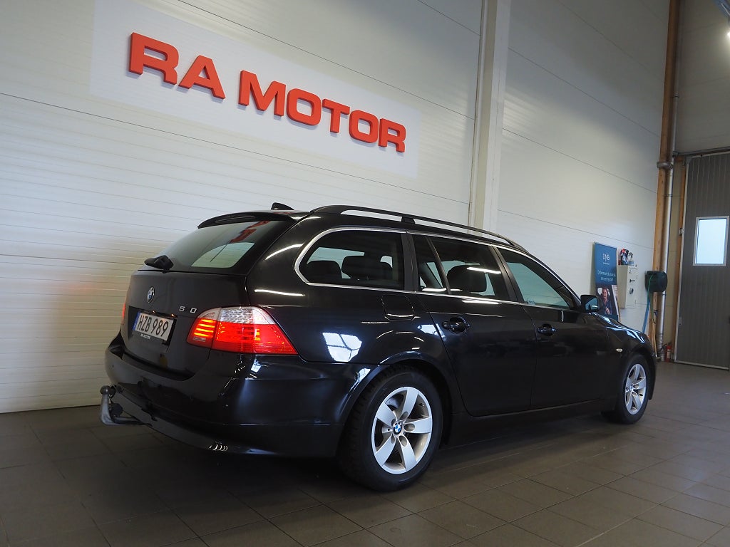 BMW 520i 170hk Touring Comfort Automat Drag P-Sensorer Skinn 2009
