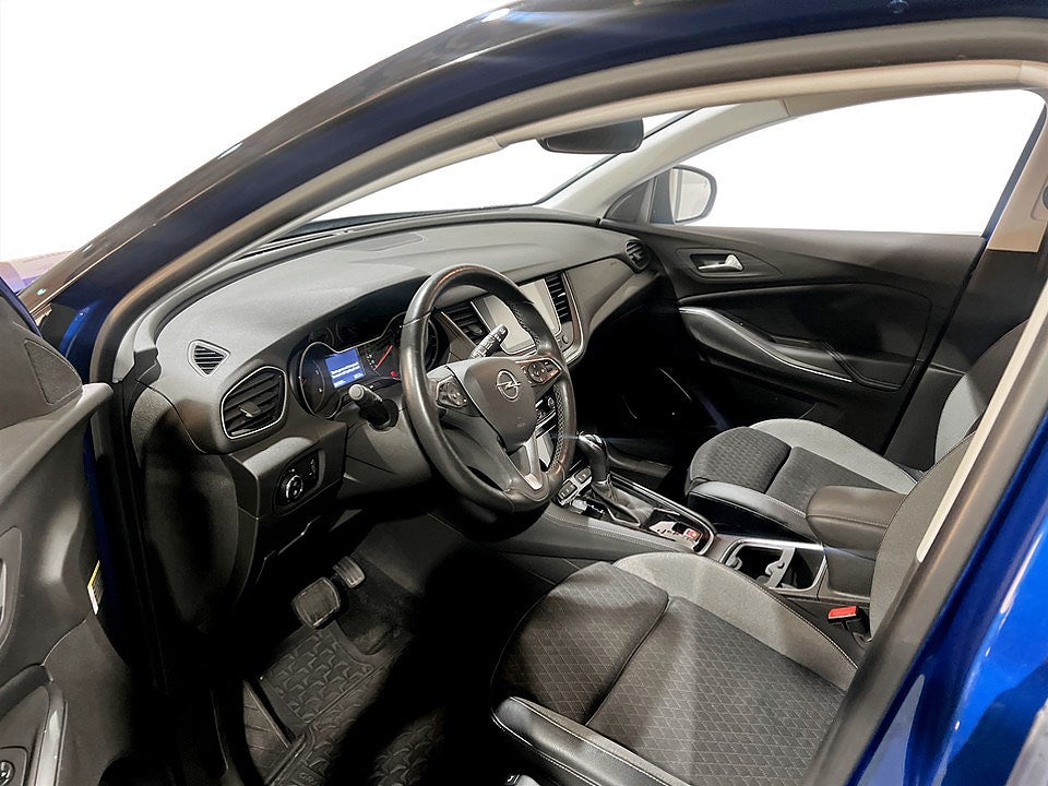 Bild på Opel Grandland X Dynamic 1.6 CDTi 120hk Aut - B-KAMERA, RATTVÄRME