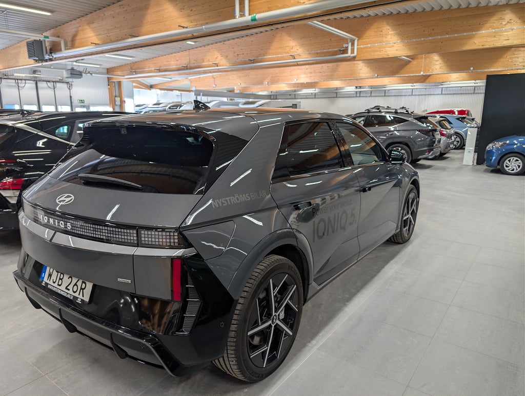 Hyundai IONIQ 5 AWD N-Line 84kWh Tech-paket Panorama thumbnail