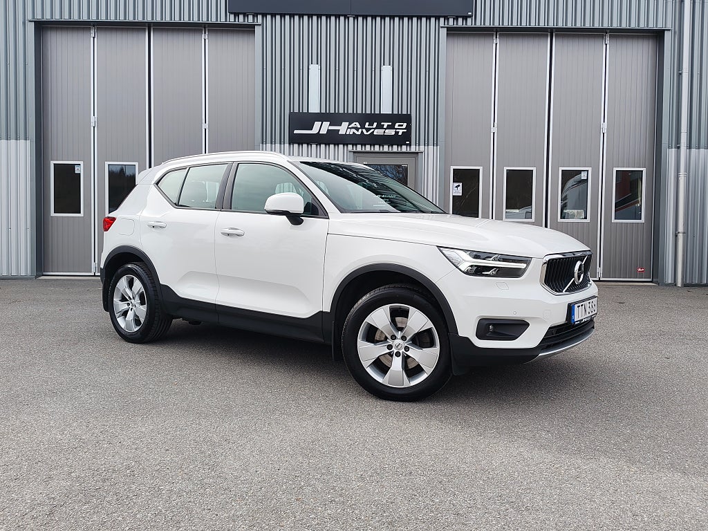 Volvo XC40 D4 AWD Intro Edition Läder Kamera Drag Läder Adaptiv-F