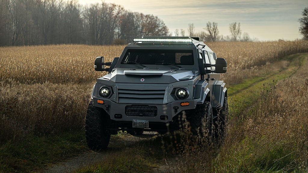 Under motorhuven finne en V8-motor som är kopplad till en automatlåda. Foto: Collecting Cars. 