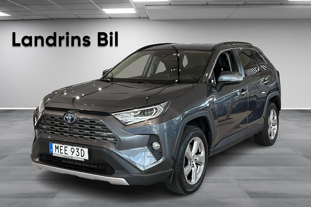 Toyota RAV4 Hybrid AWD Executive JBL | Vinterhjul | Dragkrok|