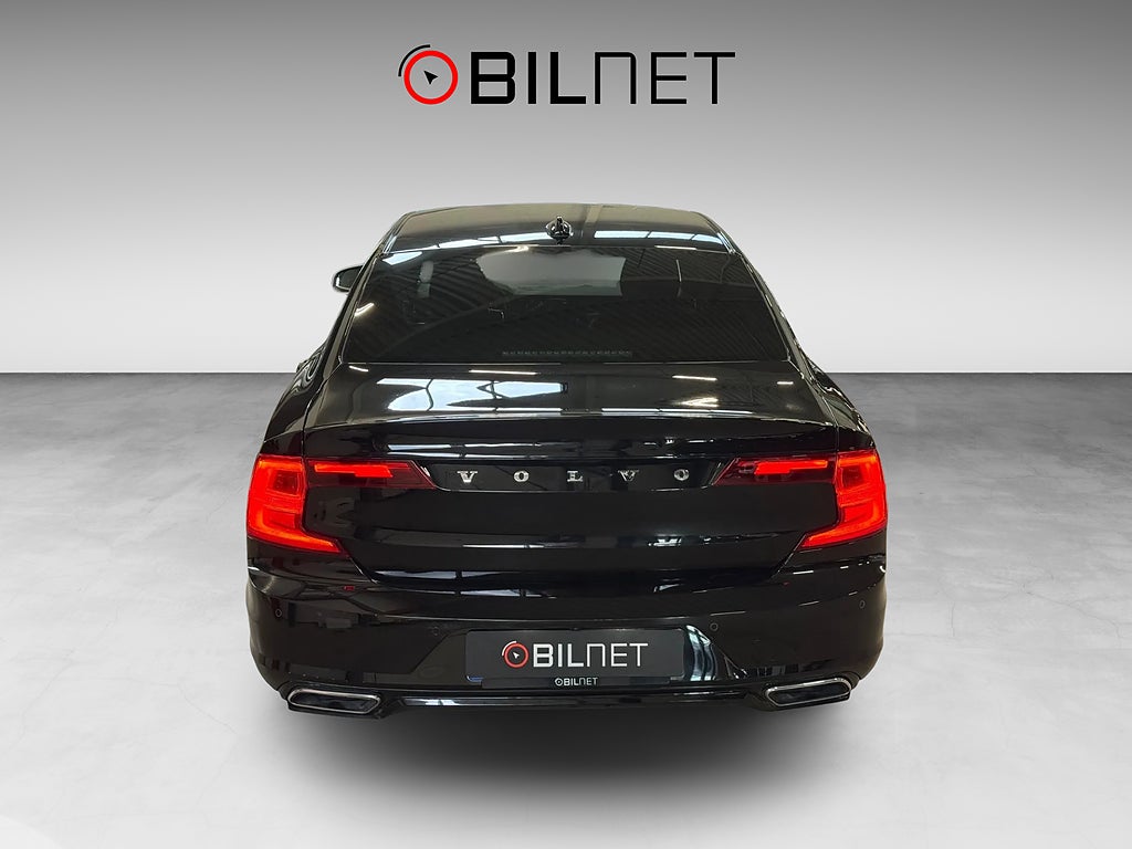 Volvo S90 D5 AWD 235hk R-Design Pano Värmare VOC HUD 21" Carbon