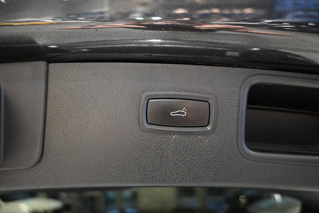 Porsche Macan 2021 - miniatyr 16