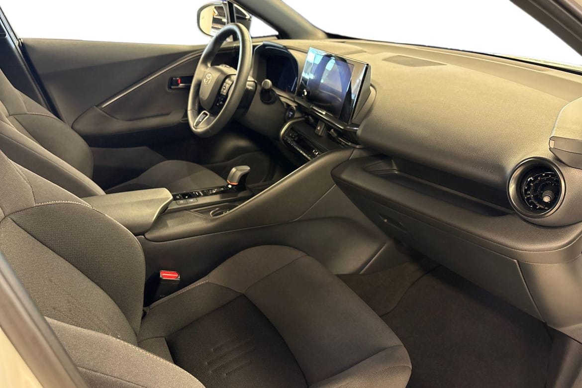 Toyota C-HR 2,0 LADDHYBRID FWD ACTIVE 2025, bild 7/10
