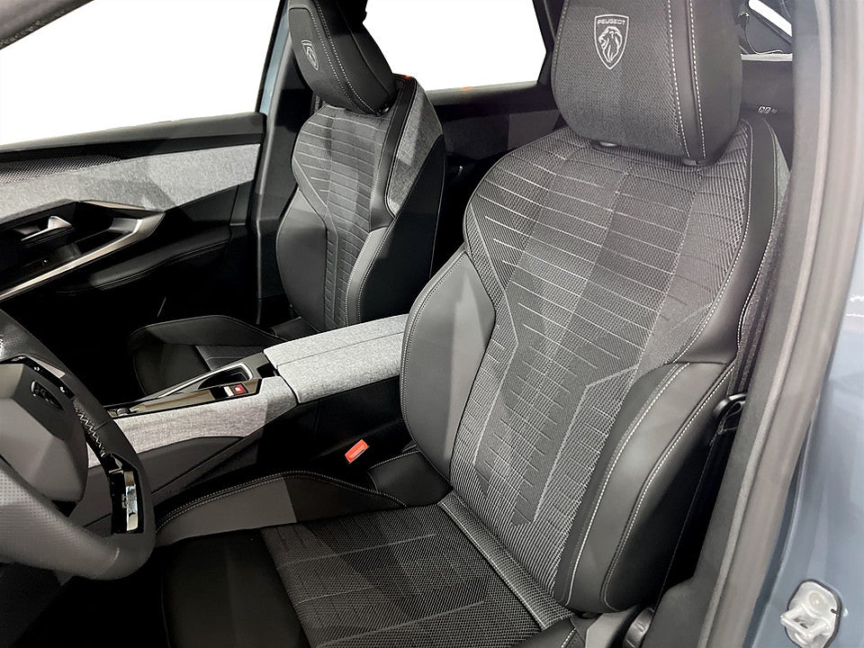 Bild på Peugeot 3008 Edition Hybrid Aut - OMGÅENDE LEVERANS!