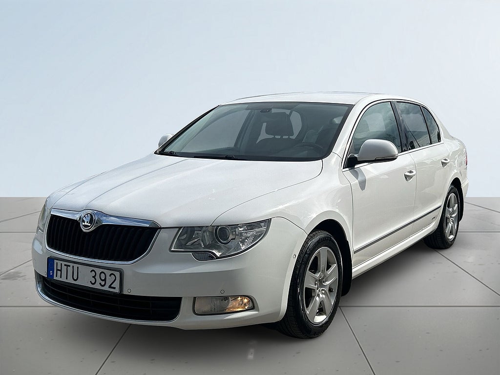 Skoda Superb 1.8 TSI Elegance Dragkrok/SoV-Däck/Psensorer