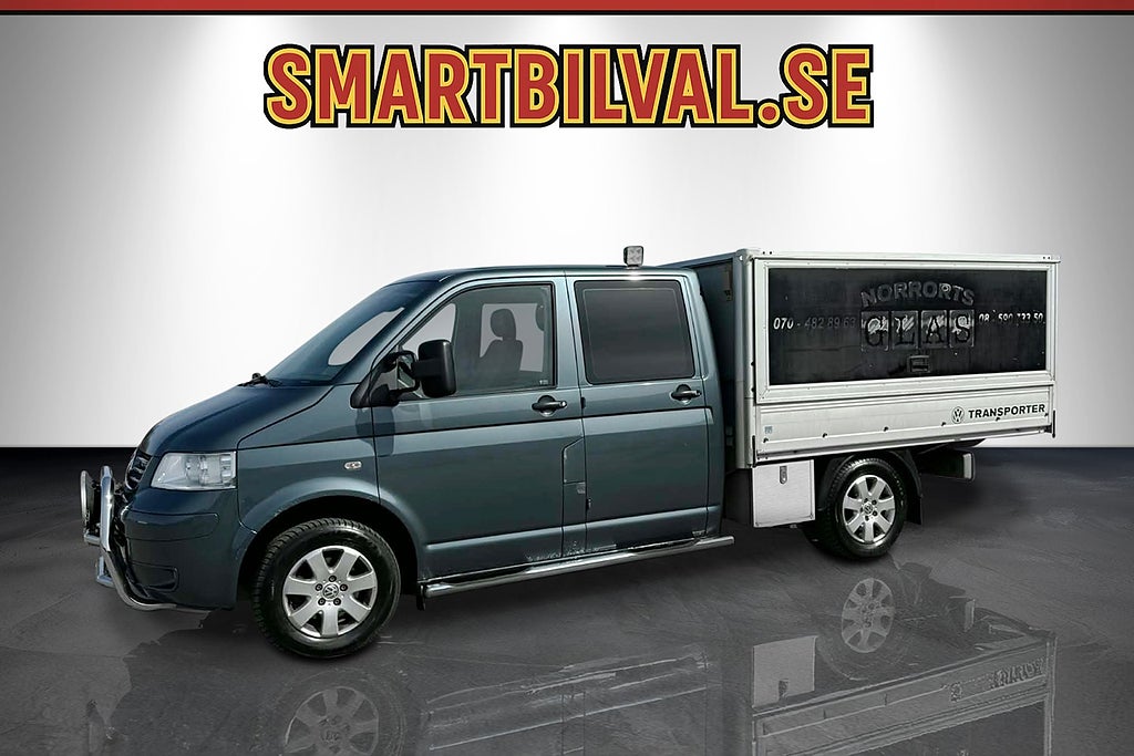 Volkswagen Transporter Chassi Dubbelhytt T30 2.5 TDI Aut 5-Sits Skåp