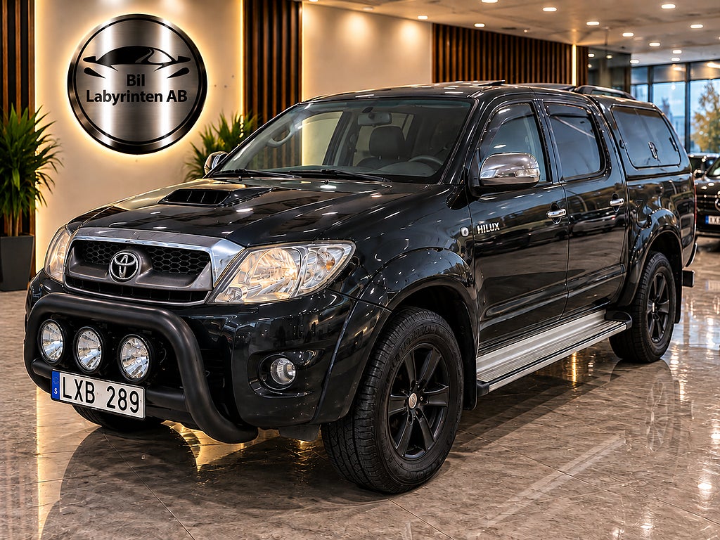 Toyota HiLux MOMS AUTOMAT Dragkrok Dubbelhytt 3.0 D-4D 4x4 Euro 4