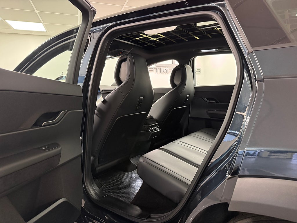 Fisker Ocean One Extreme AWD 468HK Pano Solcell Fullutr bild 9