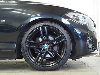 Halvkombi BMW 118I 8 av 22