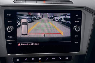 Kombi Volkswagen Passat 24 av 24