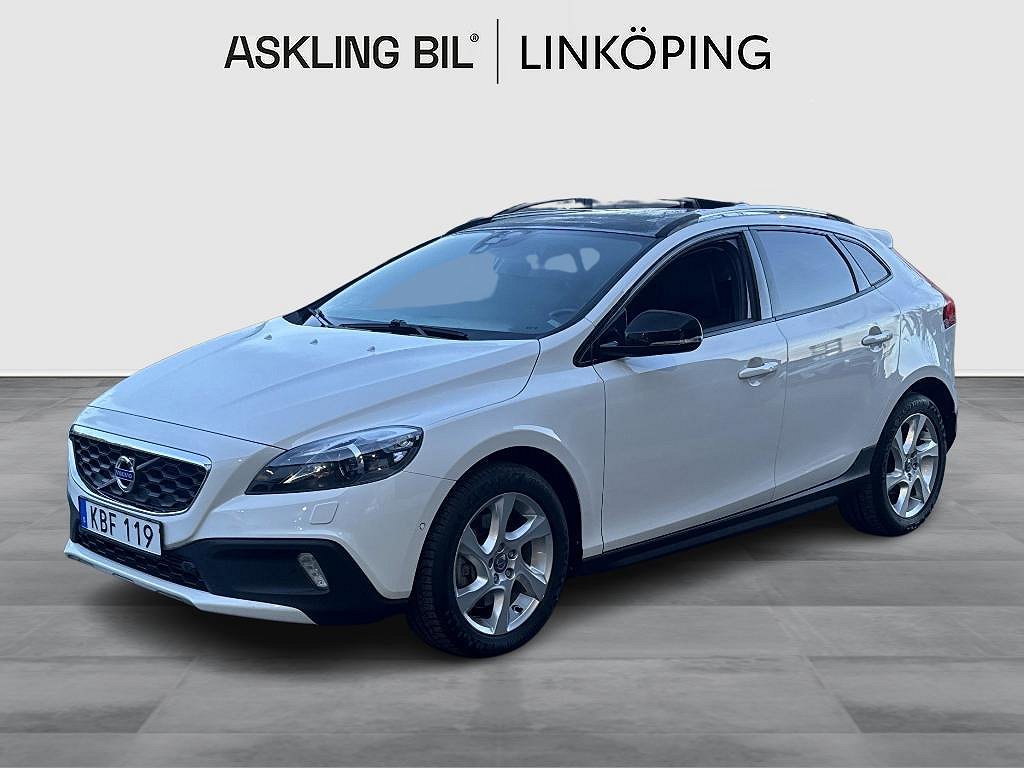 Volvo V40 Cross Country T4 AWD Aut Summum Pano Navi Skinn