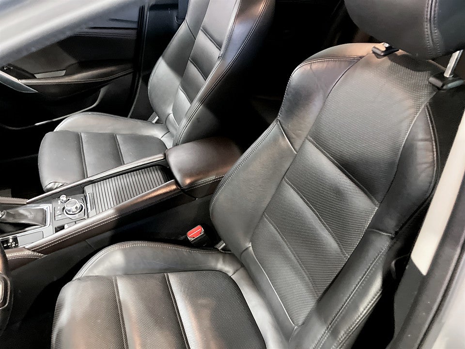 Bild på Mazda 6 Wagon 2.2 SKYACTIV-D 175hk Aut AWD KAMPANJRÄNTA 3,99%