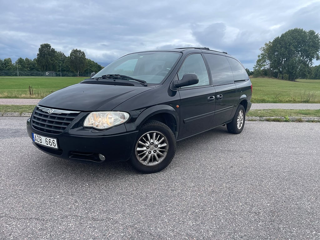 Chrysler Grand Voyager 3.3 V6 7 SITTS NY BES