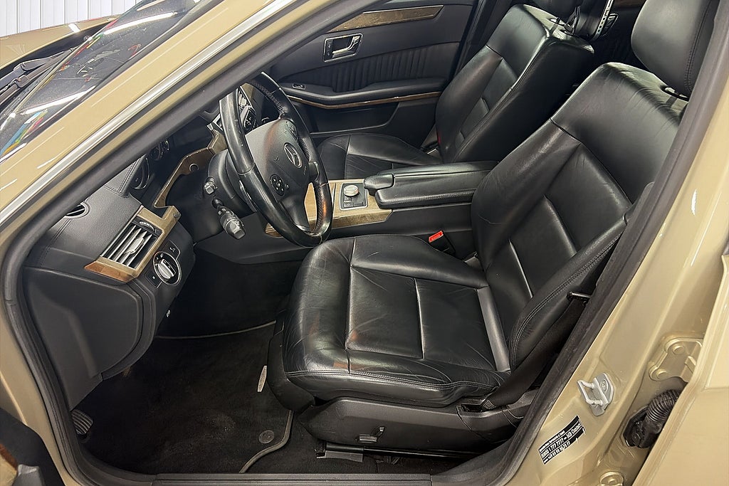 Mercedes-Benz E 2011