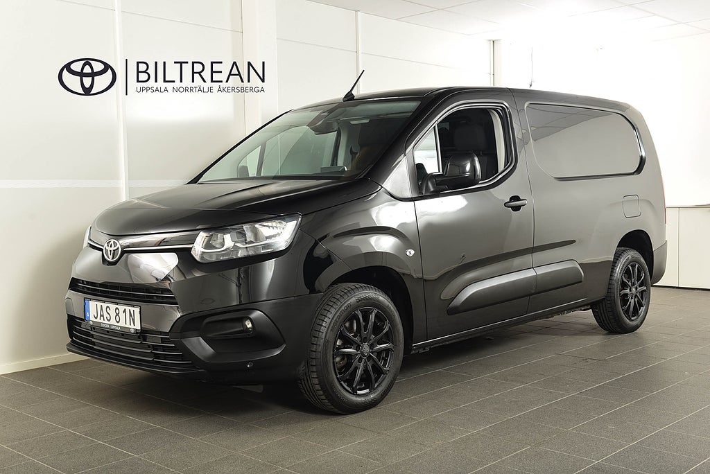 Toyota ProAce City Long 1.5D Auto Comfort D-värmare Vinterhjul