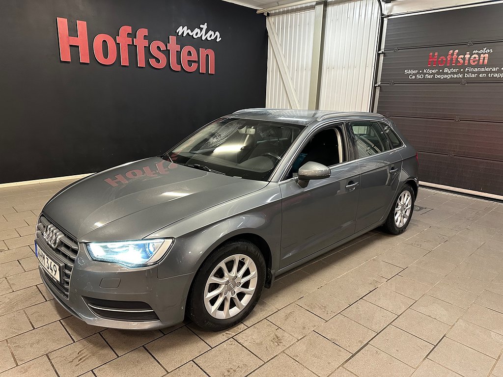 Audi A3 Sportback 1.4 S-LINE / Aut / SoV 