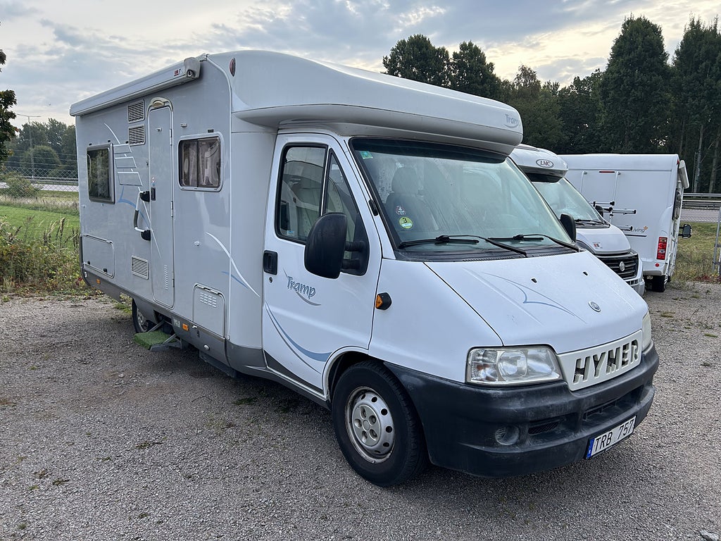 Hymer TRAMP 655 Franskbädd