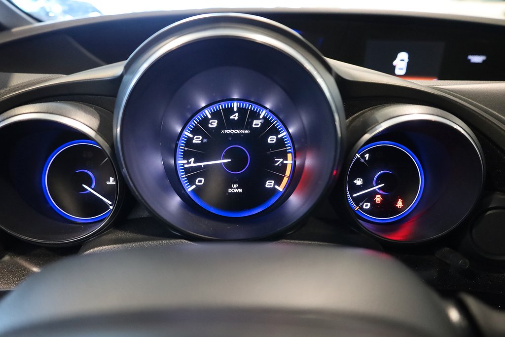 Honda Civic 1,8 i-VTEC 142HK Sport 5-D Kamera Nyservad 2015