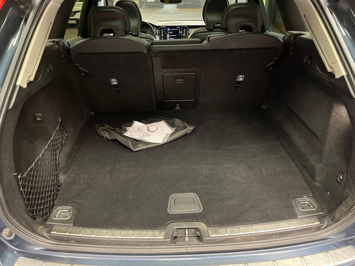 Volvo XC60 Recharge T6 Ins Expr T 2021, bild 6/10