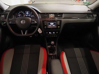 Halvkombi Skoda Rapid 16 av 21