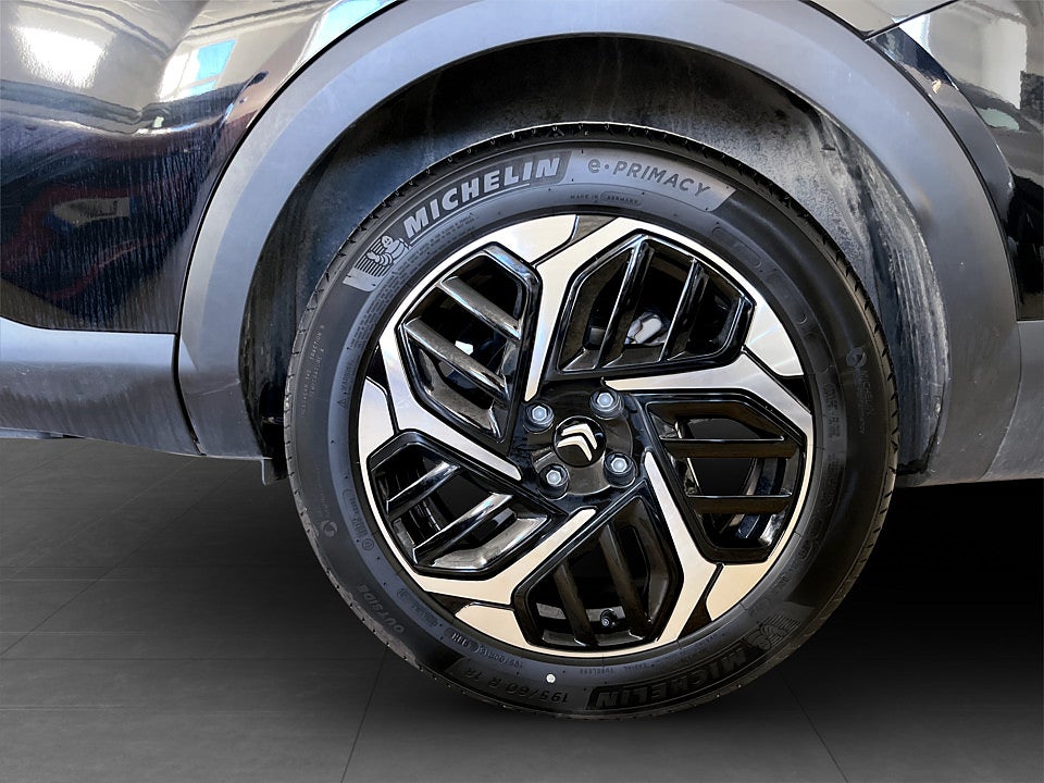 Bild på Citroën C4 X Shine 1.2 PT 130hk Aut 360-KAMERA RATTVÄRME