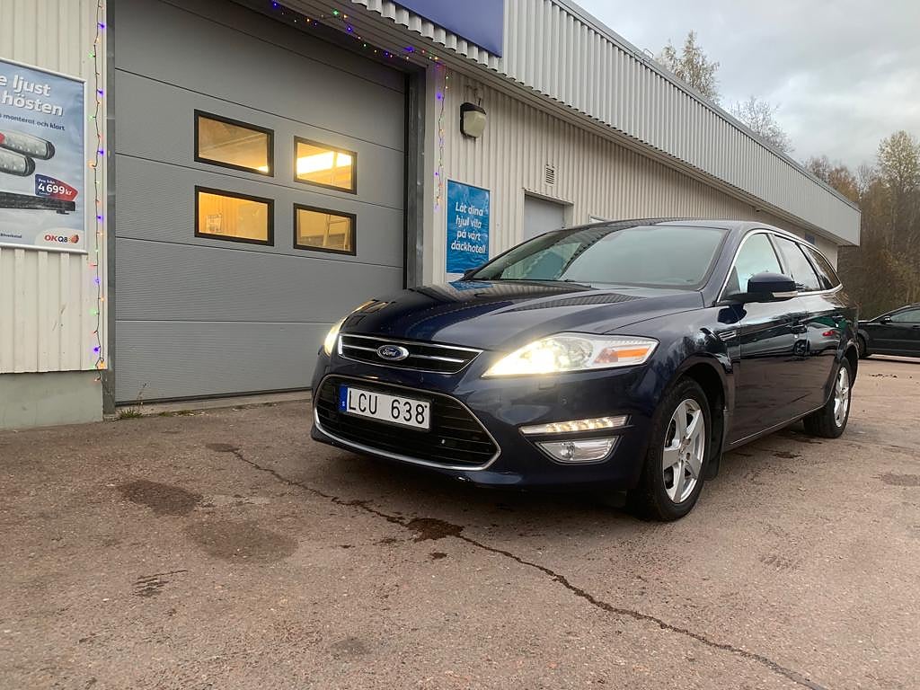 Ford Mondeo Kombi 2.0 TDCi Powershift 163hk