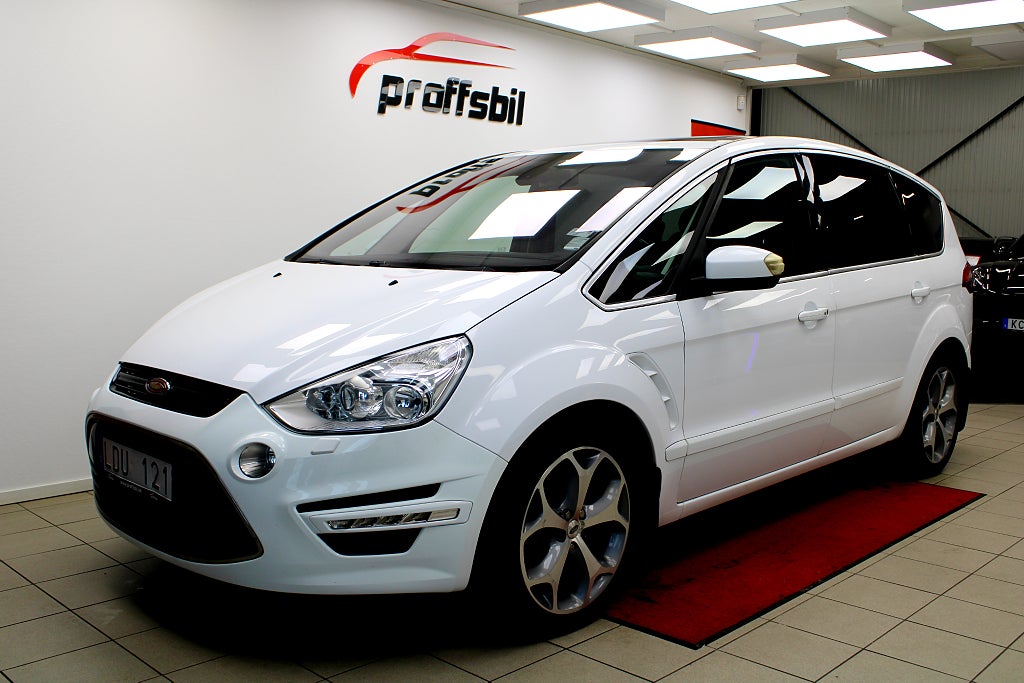 Ford S-Max 2.0 TDCi Powershift 7-sits DVD Pano M-värm 163hk Drag