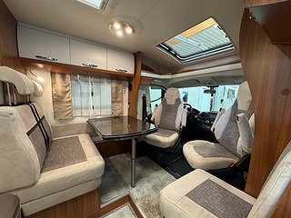 Husbil-halvintegrerad Hobby Optima De Luxe T65 GE 2 av 17