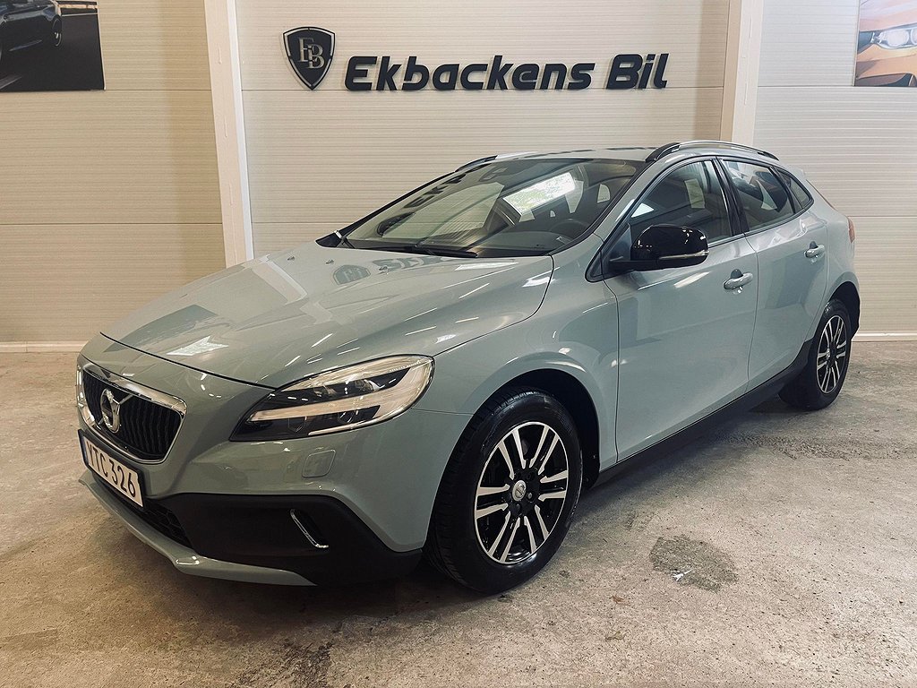 Volvo V40 Cross Country D3 Geartronic Momentum Euro 6 150hk