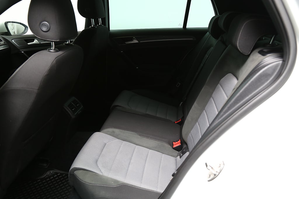 Volkswagen Golf 1,4 TSI 150hk R-line DSG 5-dörrar 2017