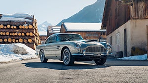 Aston Martin DB5 har tidigare tillhört Sean Connery. Foto: Broad Arrow Auctions