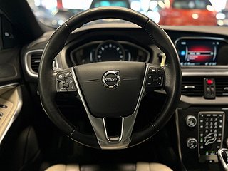 Volvo V40 Cross Country D3 Automat Summum S&Vdäck/Drag/Dvärm