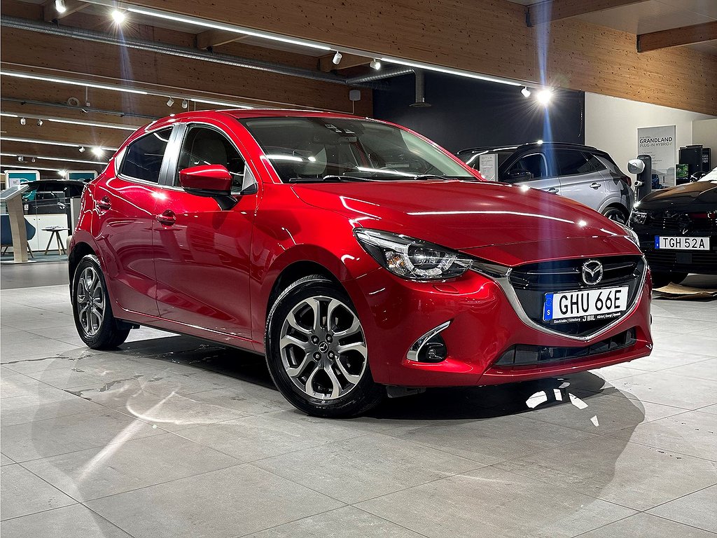 Mazda 2 Optimum 1.5 SKYACTIV-G 90hk Aut - MOTORVÄRMARE, B-KAMERA, HIFI