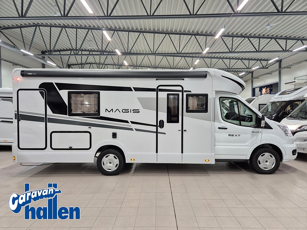 Ci Magis 82 XT (Alde/låga långbäddar/Solpanel)