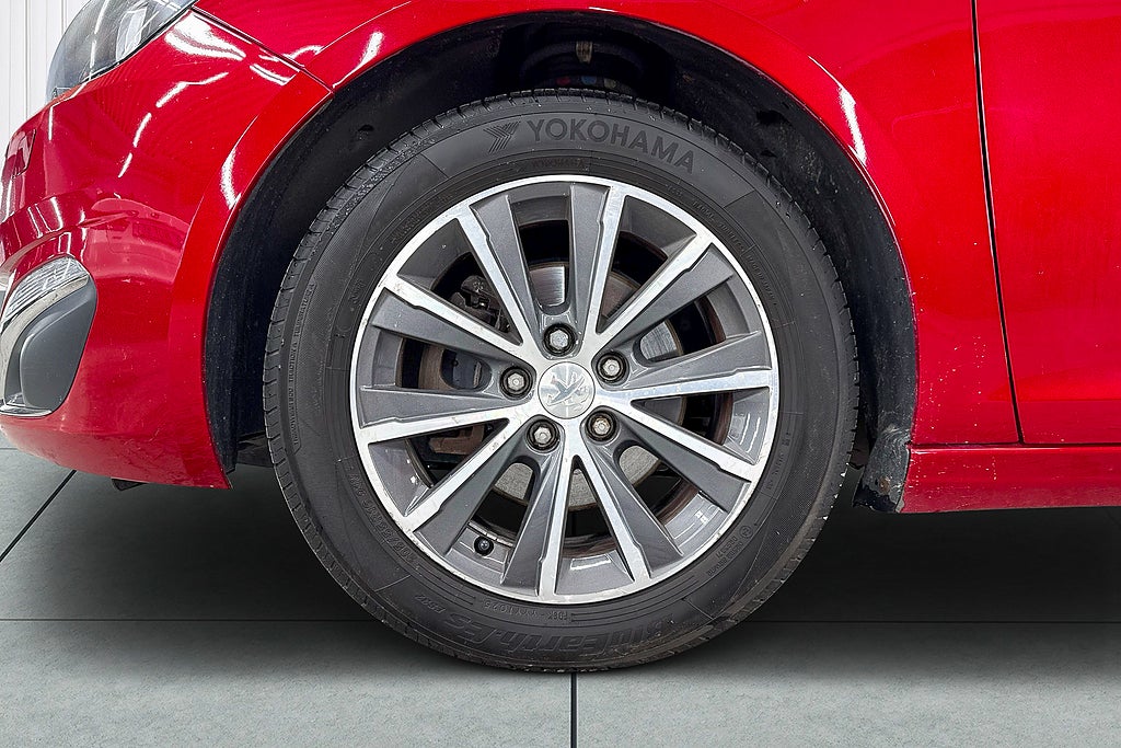 Peugeot 308 2016