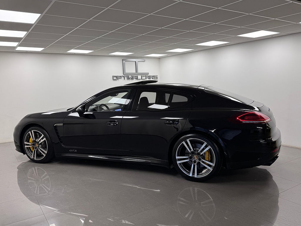 Porsche Panamera 4.8 V8 GTS PDK 4WD Lågmil 1-Ägare 440HK BOSE bild 16