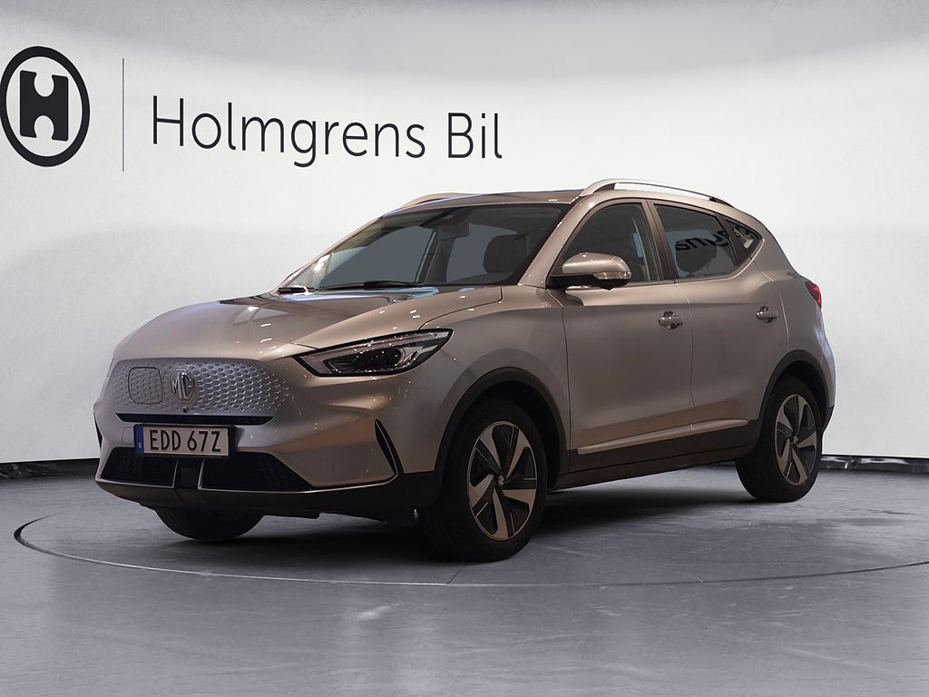 MG ZS EV 0,65% ränta Long Range Luxury Panorama 72,6 kWh