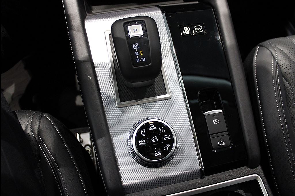 Bild på Mitsubishi Outlander Instyle PHEV Aut 4WD - DEMO