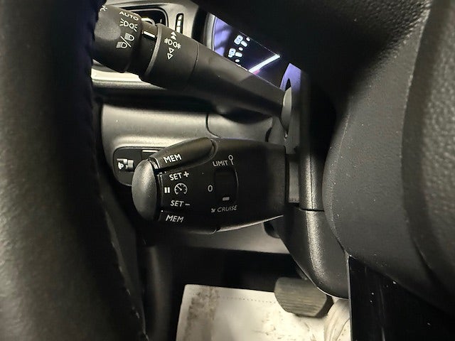 Bild på Citroën C3 SHINE 1.2 PureTech 130hk AUT