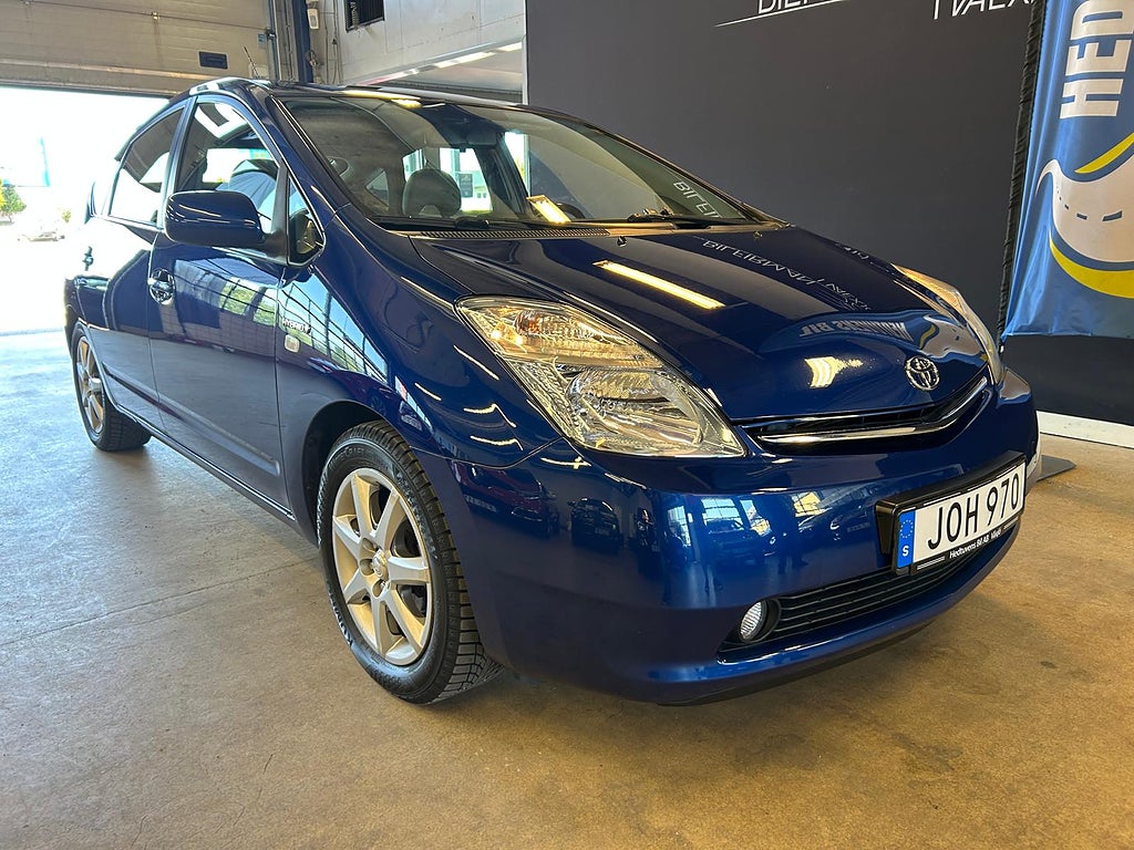 Toyota Prius 1.5 VVT-i Automat Hybrid