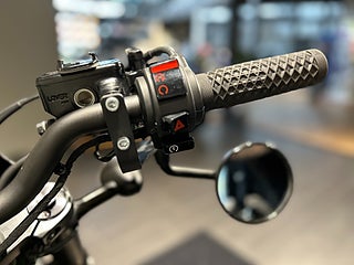 Honda Rebel / A2 / CMX500A2 / Slip-on / Räntefri delbetalning!