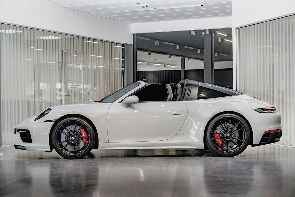 Gallery image 2 of 21