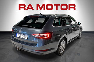 Kombi Skoda Superb 5 av 23
