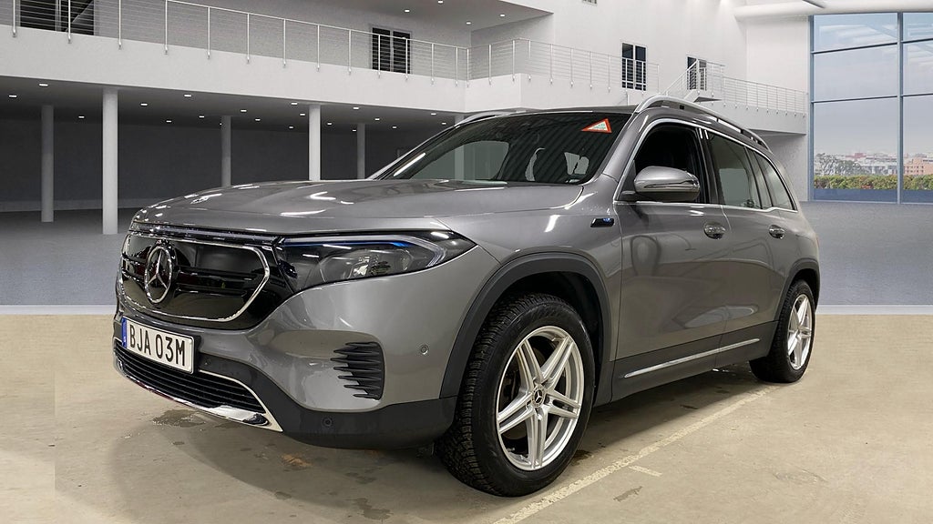 Mercedes-Benz EQB 300 4MATIC Progressive, Backkamera, Värmare