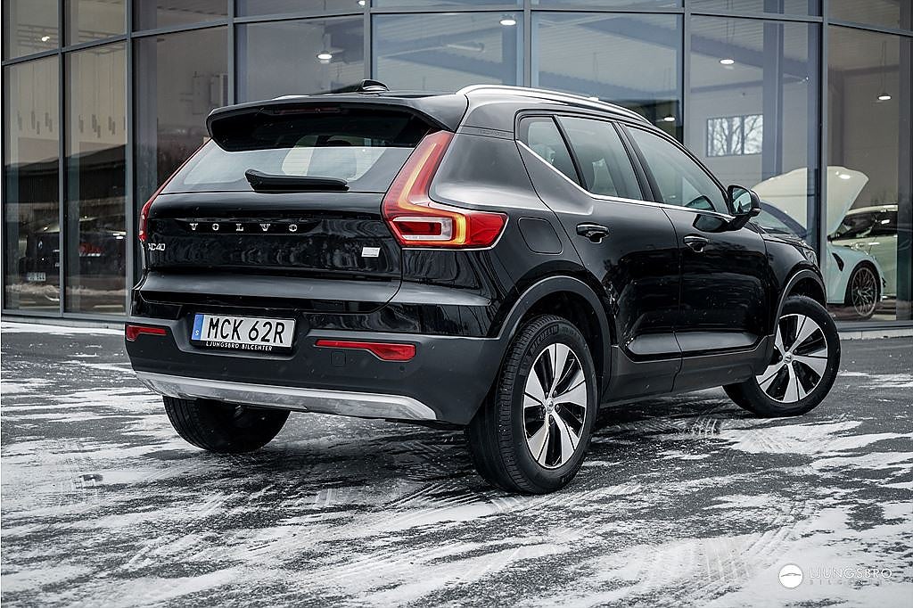 Volvo XC40 Recharge T4 211hk Momentum