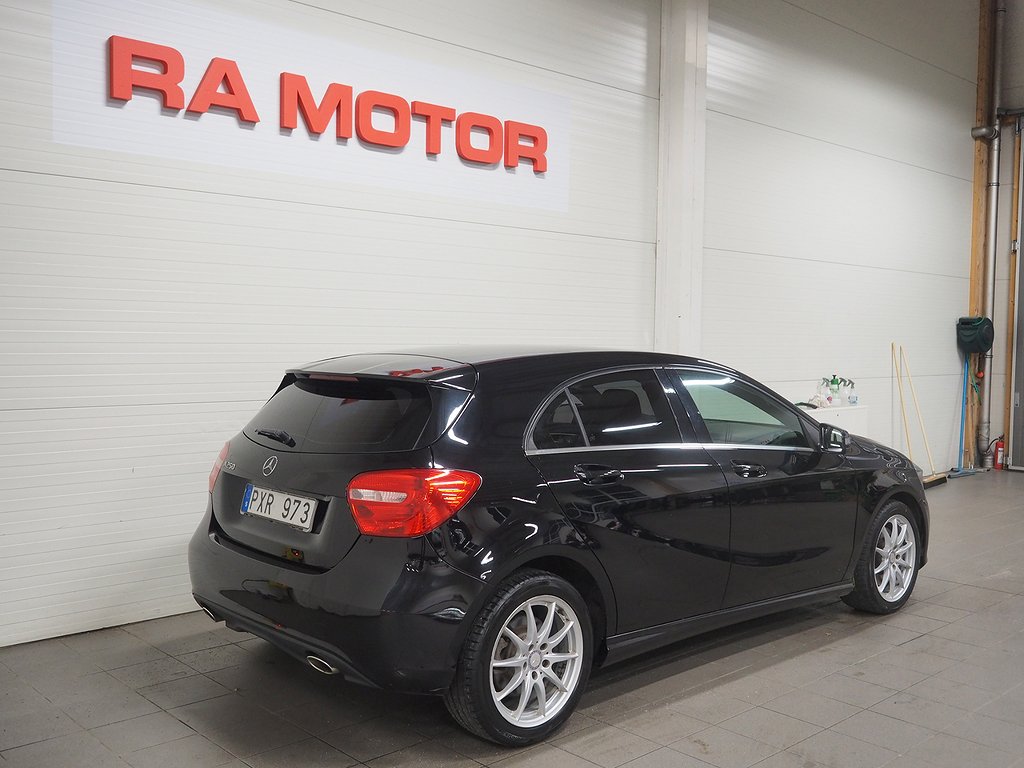 Mercedes-Benz A 250 7G-DCT 211hk Automat Style | Navi 2013