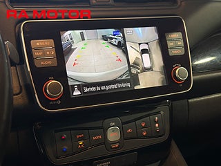 Halvkombi Nissan Leaf 16 av 22