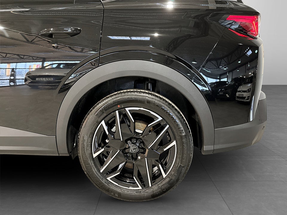 Bild på Peugeot 5008 GT Hybrid 145hk Aut 7-SITS B-KAMERA NAV